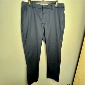 Core Temp Chinos Banana Republic 35x30 Navy Blue